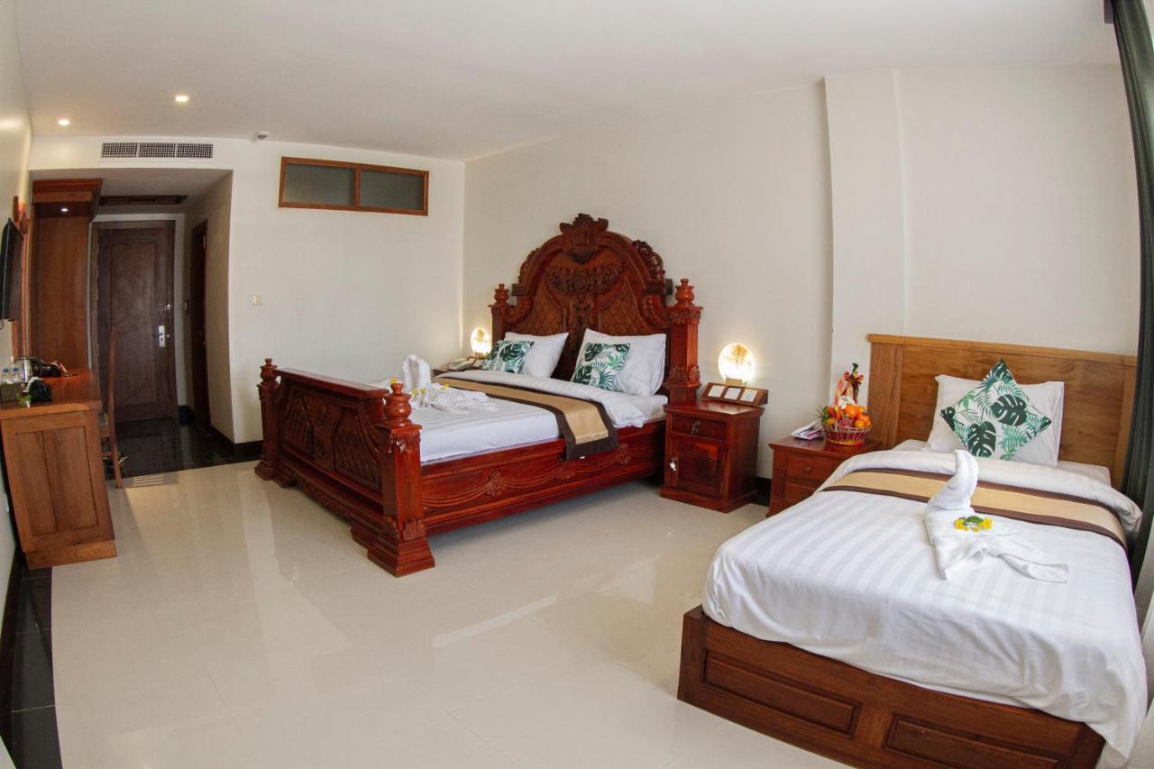 Kampong Thom Palace Hotel Luaran gambar