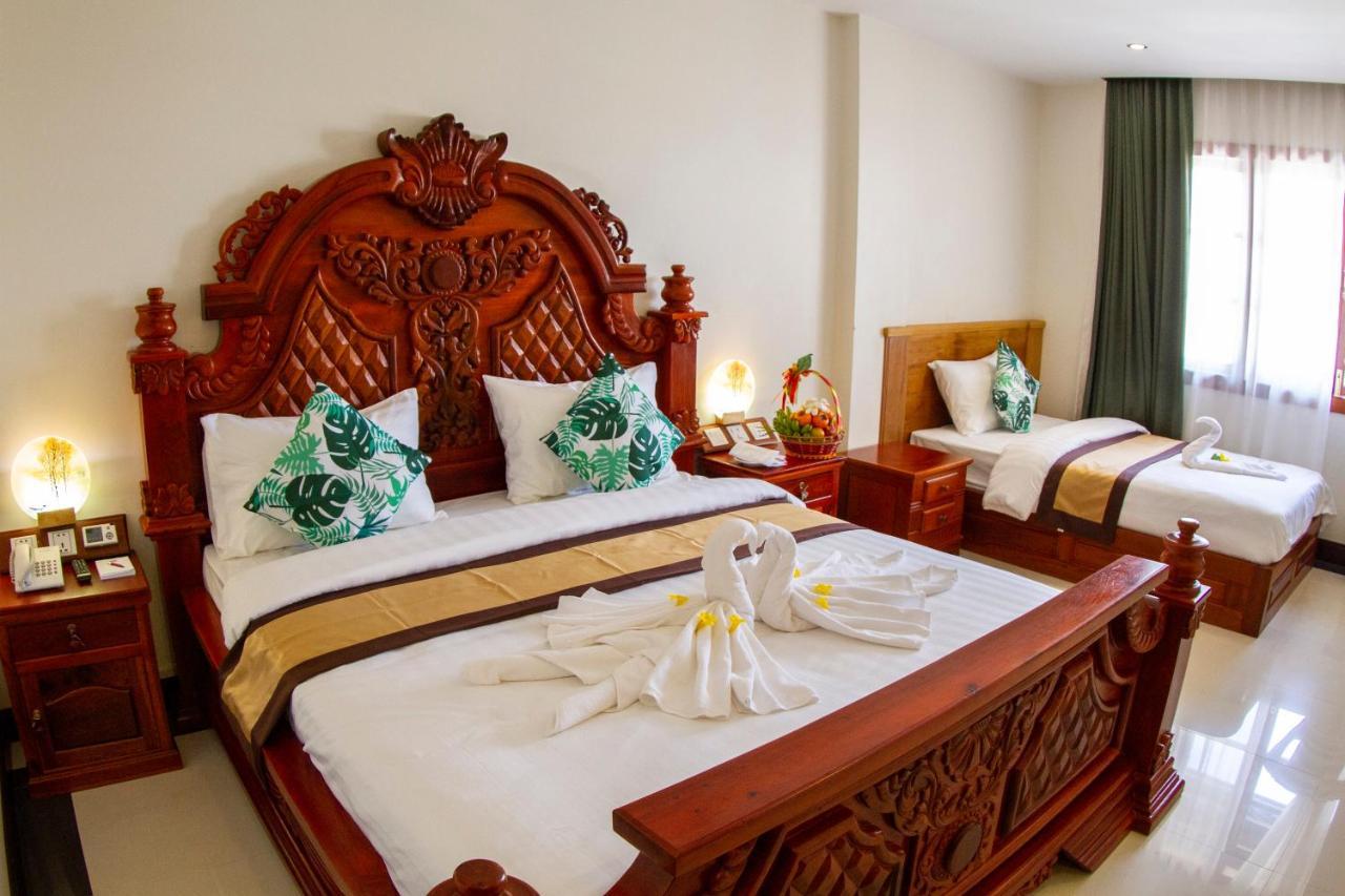 Kampong Thom Palace Hotel Luaran gambar