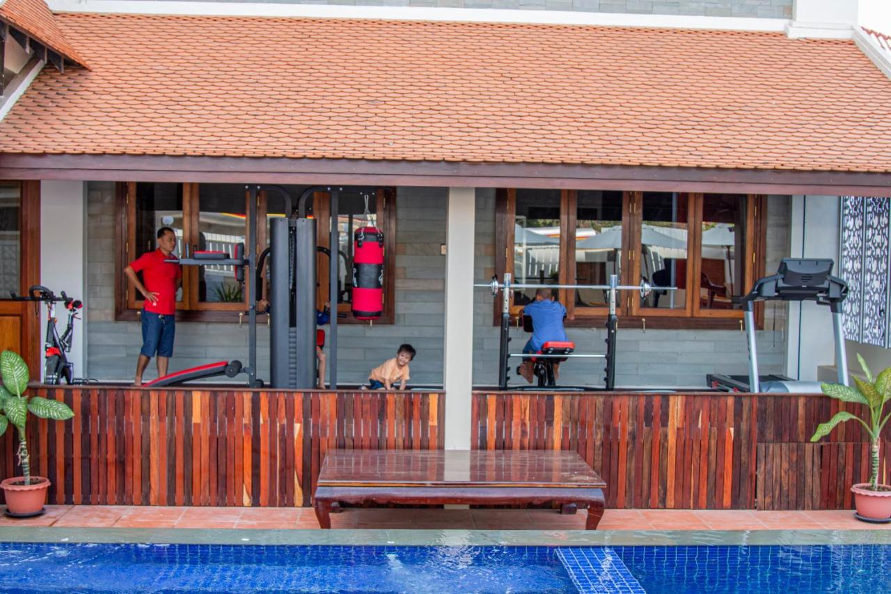 Kampong Thom Palace Hotel Luaran gambar